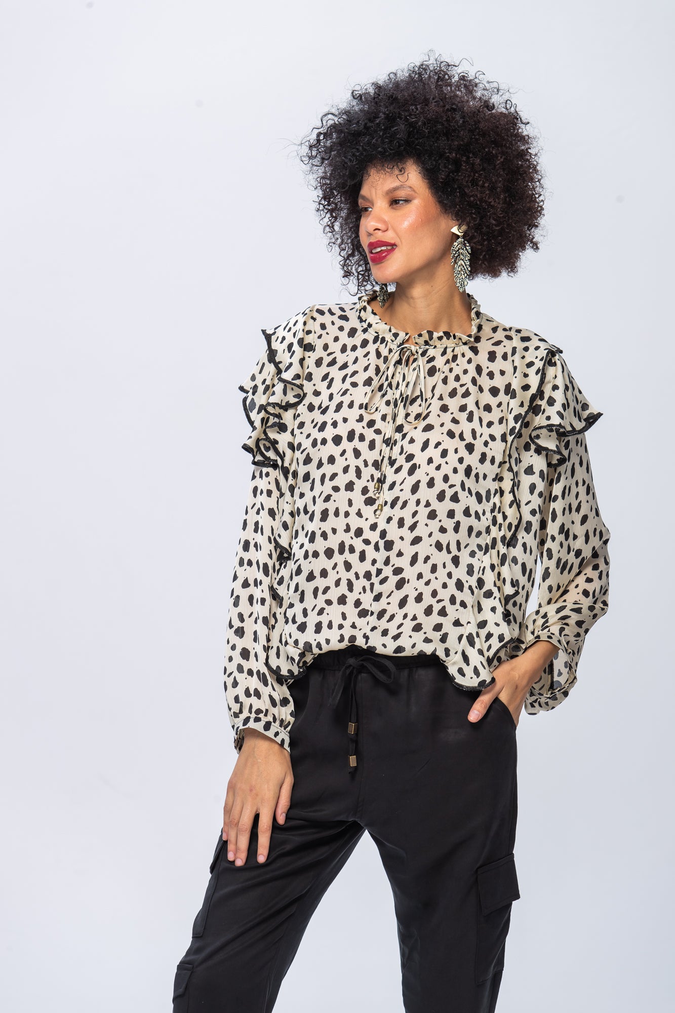Bardot Winter Shirt - Creme & Black