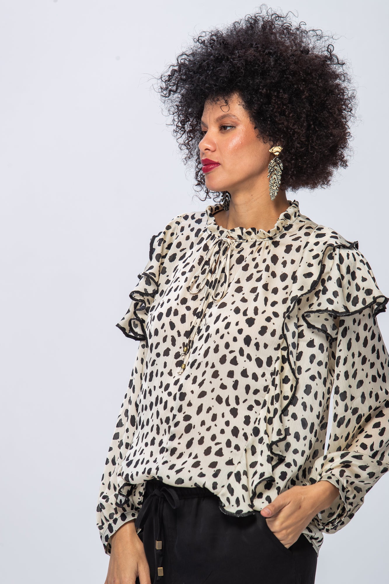 Bardot Winter Shirt - Creme & Black