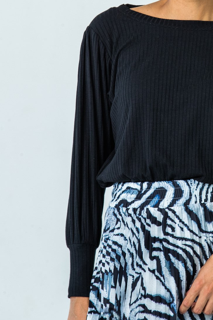 Paros Winter Puff Tee - Black