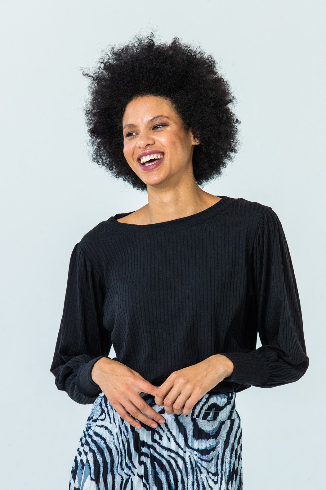 Paros Winter Puff Tee - Black