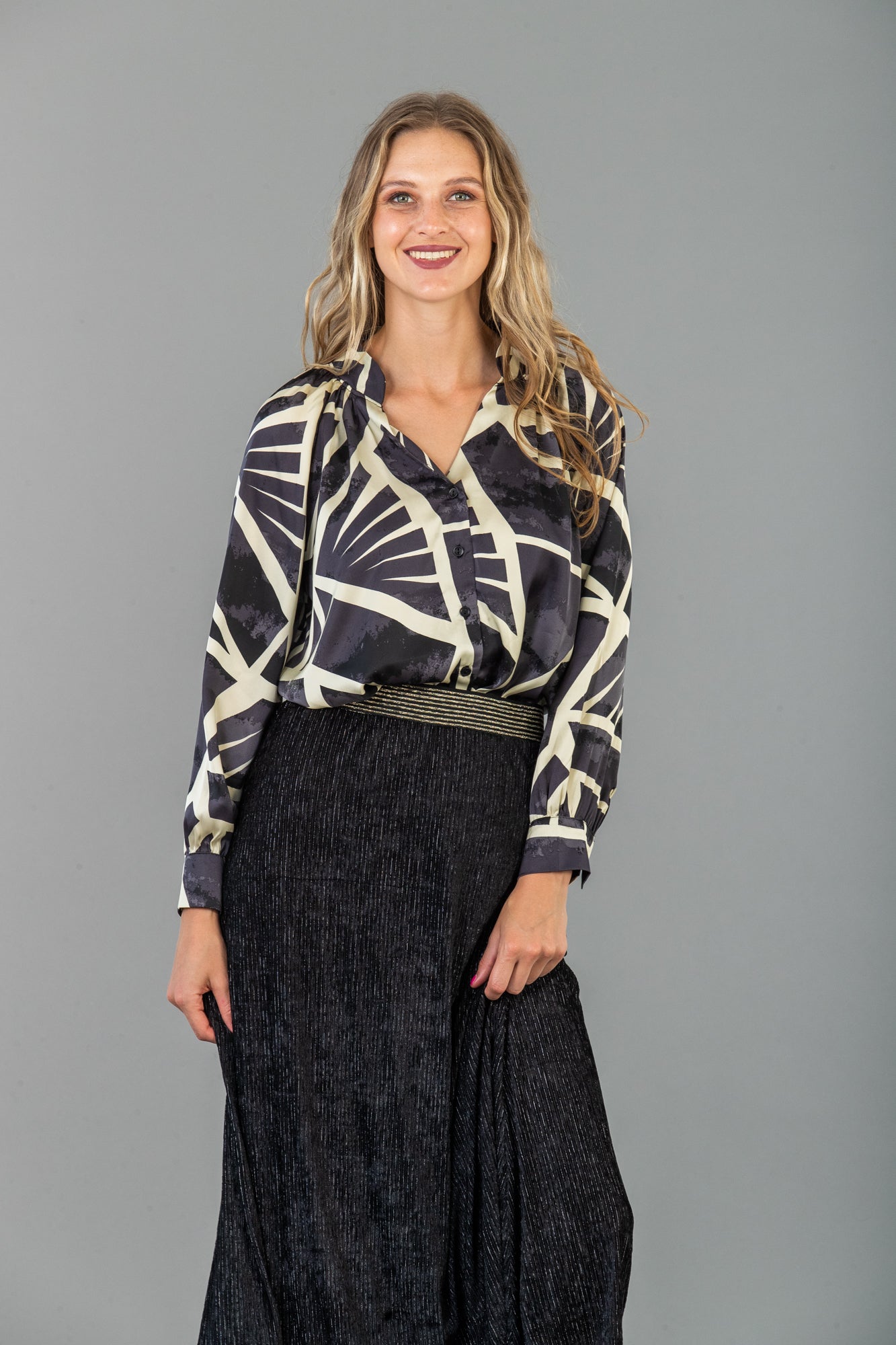 Florence shirt - Black & Creme