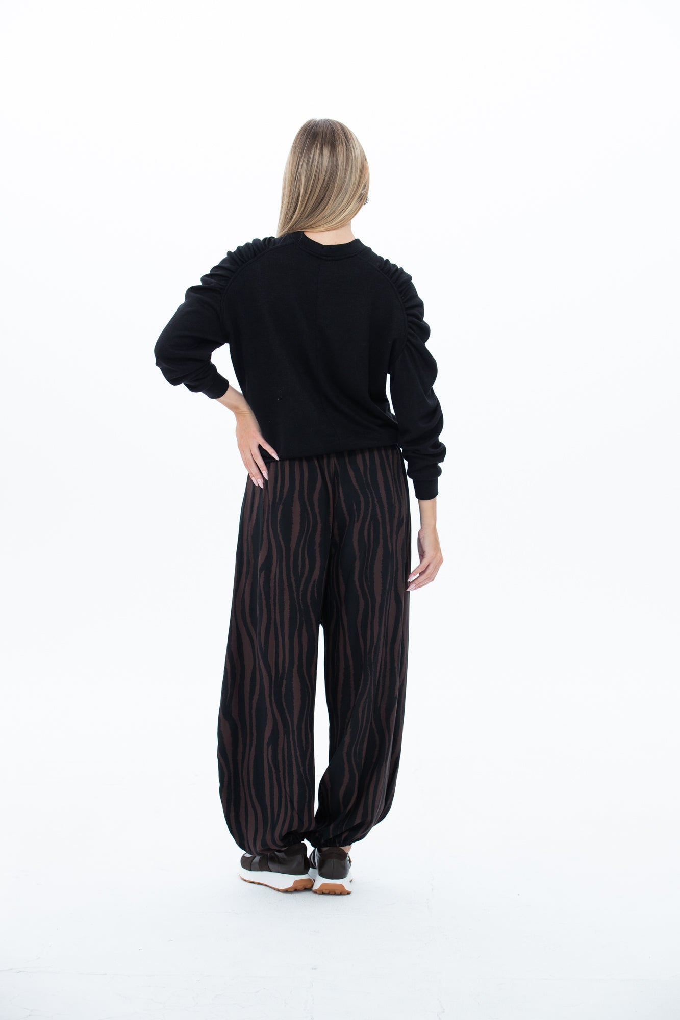 Isadora Knit - Black