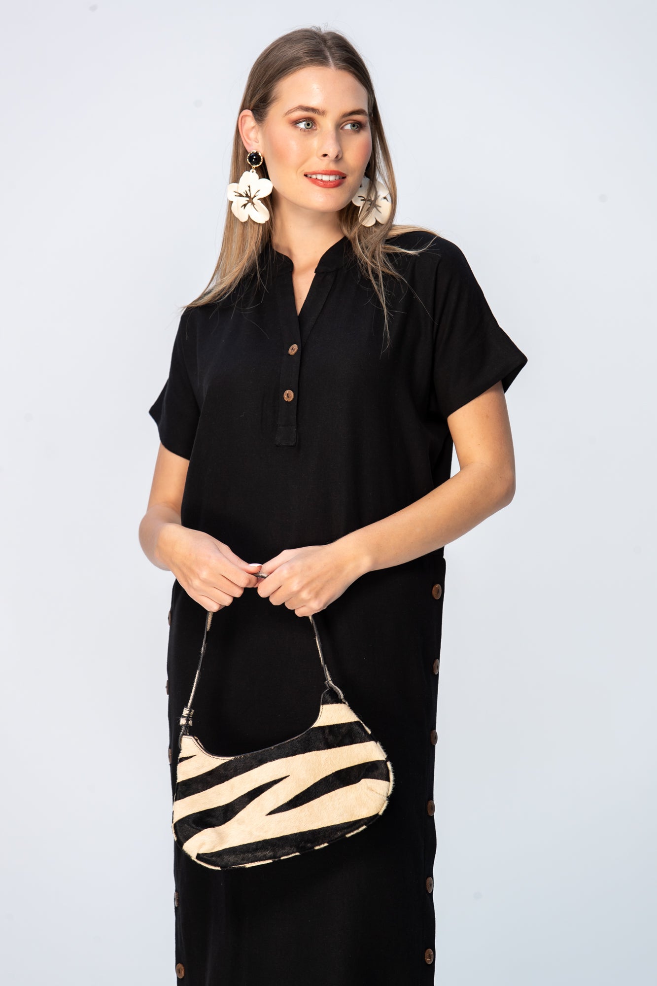 Iris Button Kaftan - Black