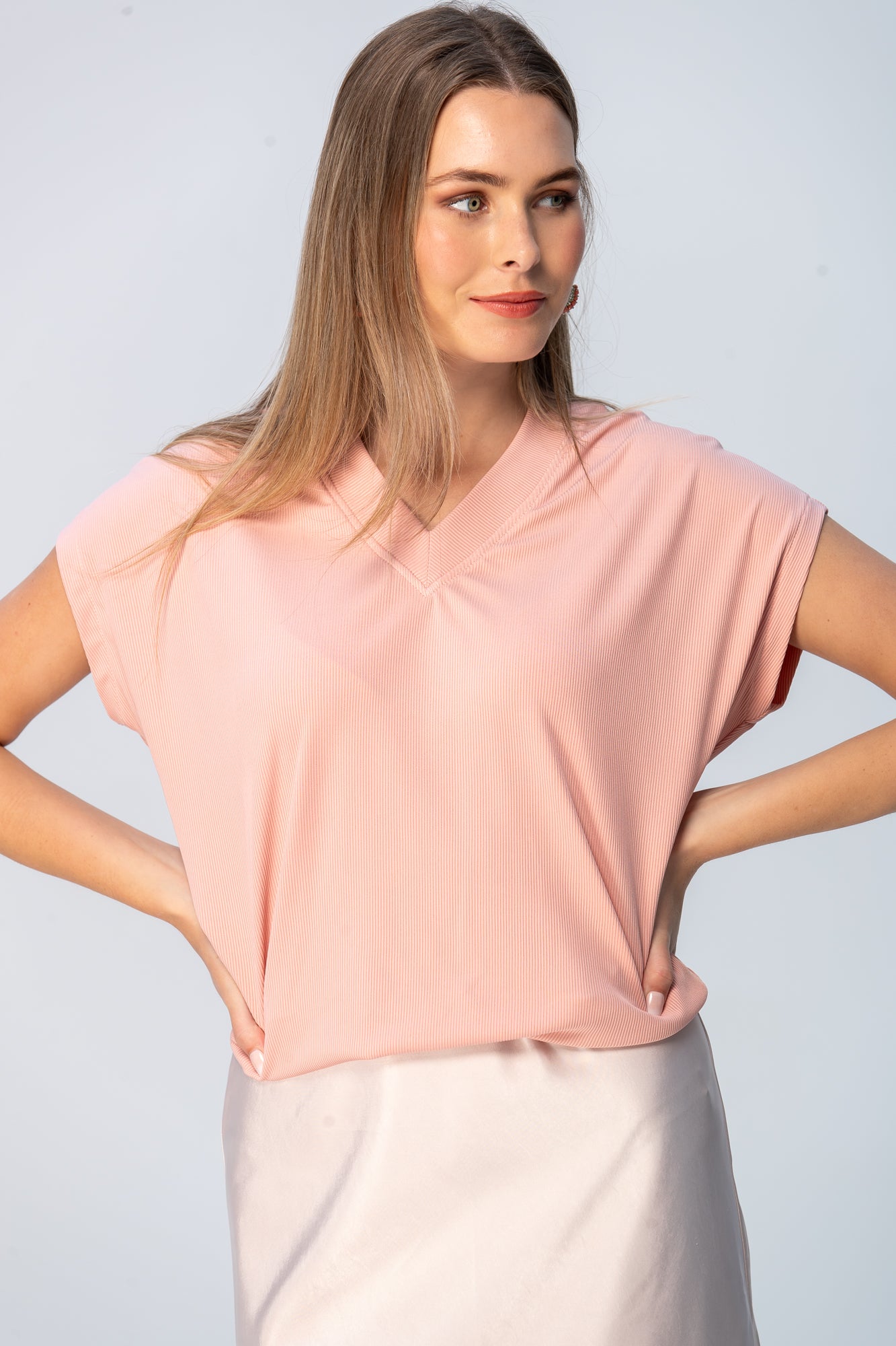 Corfu Summer V-Neck Tee - Light Pink