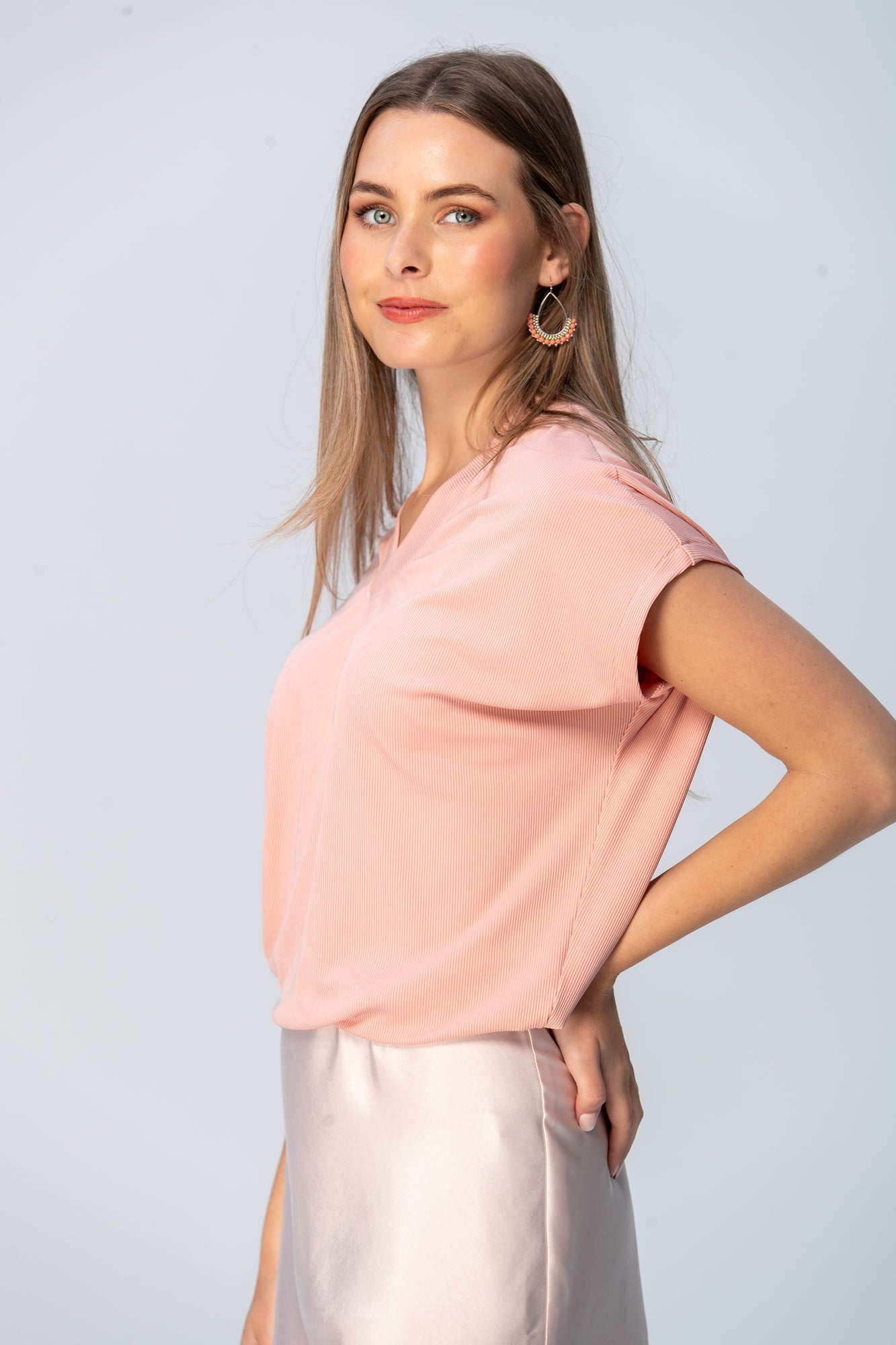 Corfu Summer V-Neck Tee - Light Pink