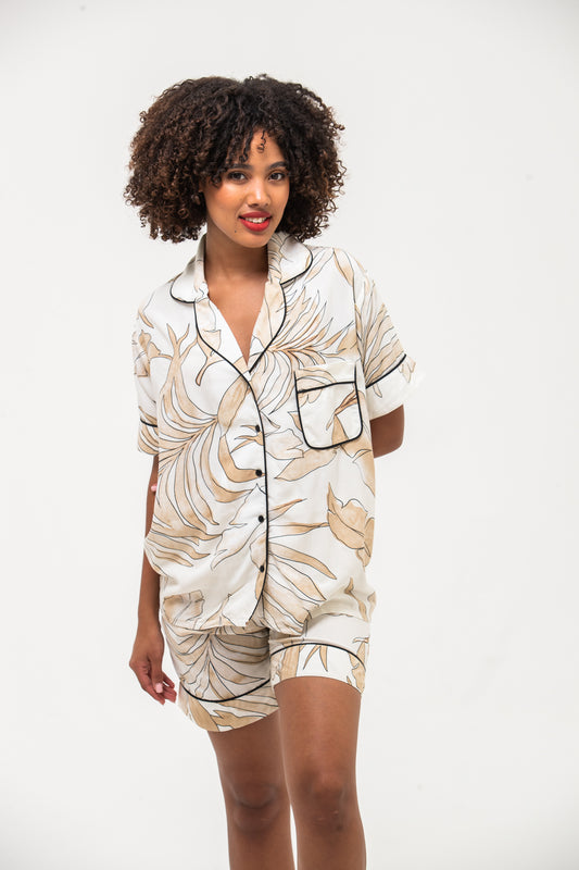 Short Pyjama Set - Creme and White