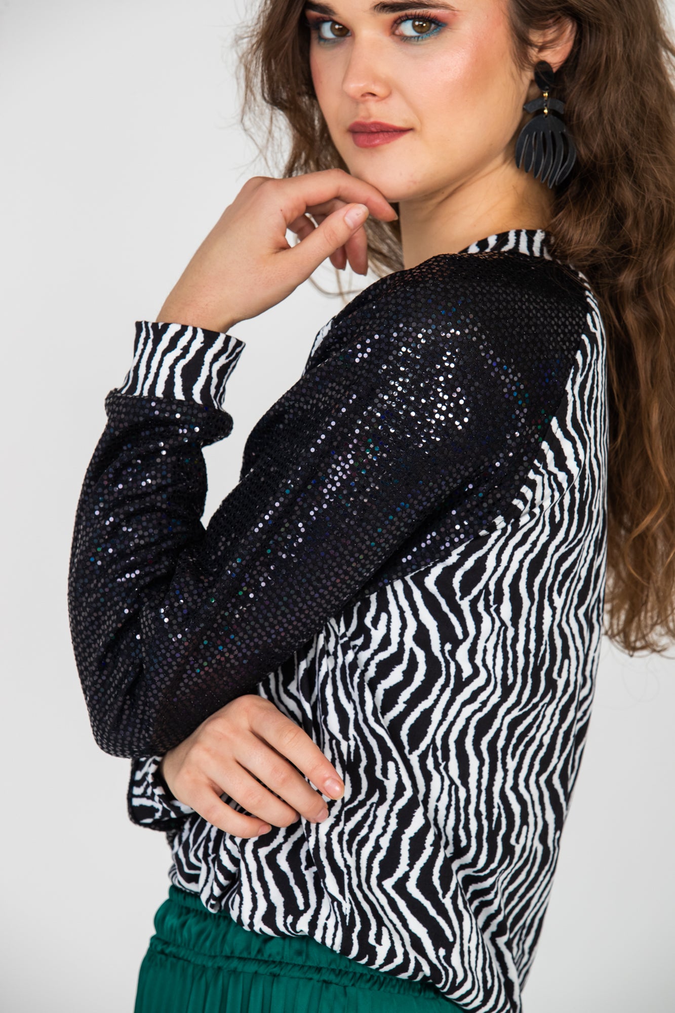 Riga Raglan Tee - Black and White/Sequins