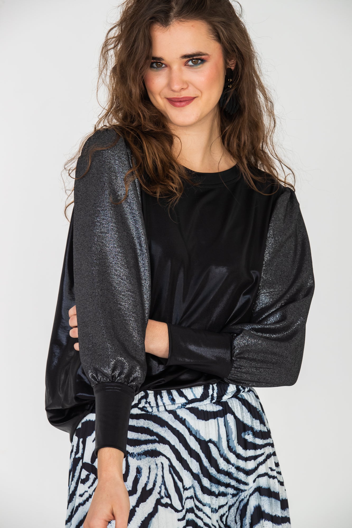 Paros Winter Puff Tee - Black Shimmer