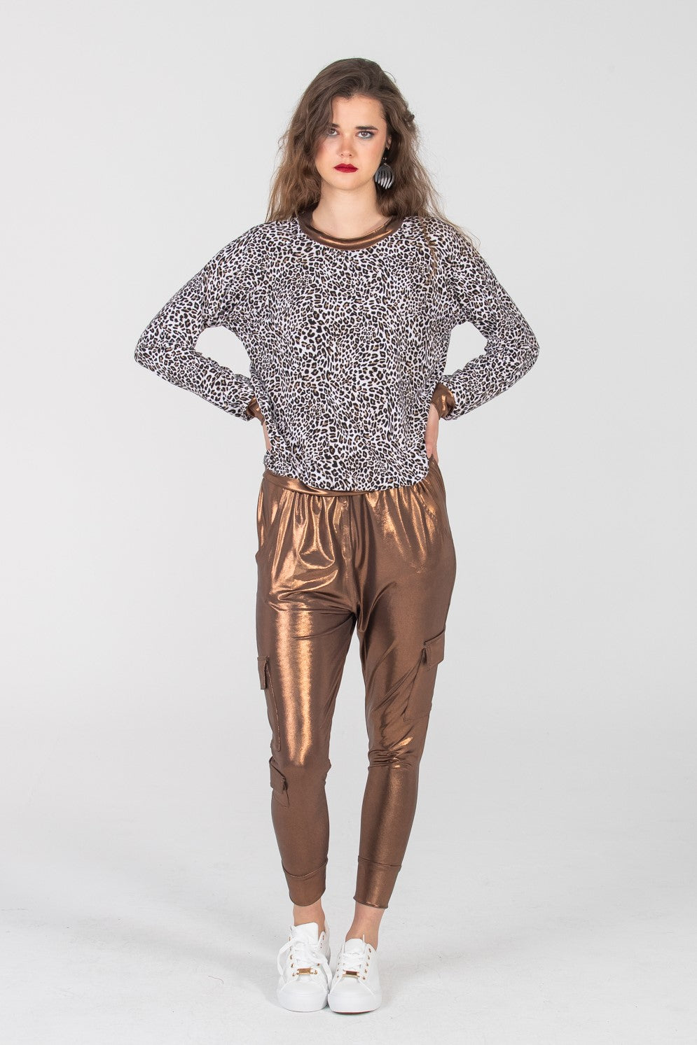 Riga Raglan Tee - Brown & Bronze animal print