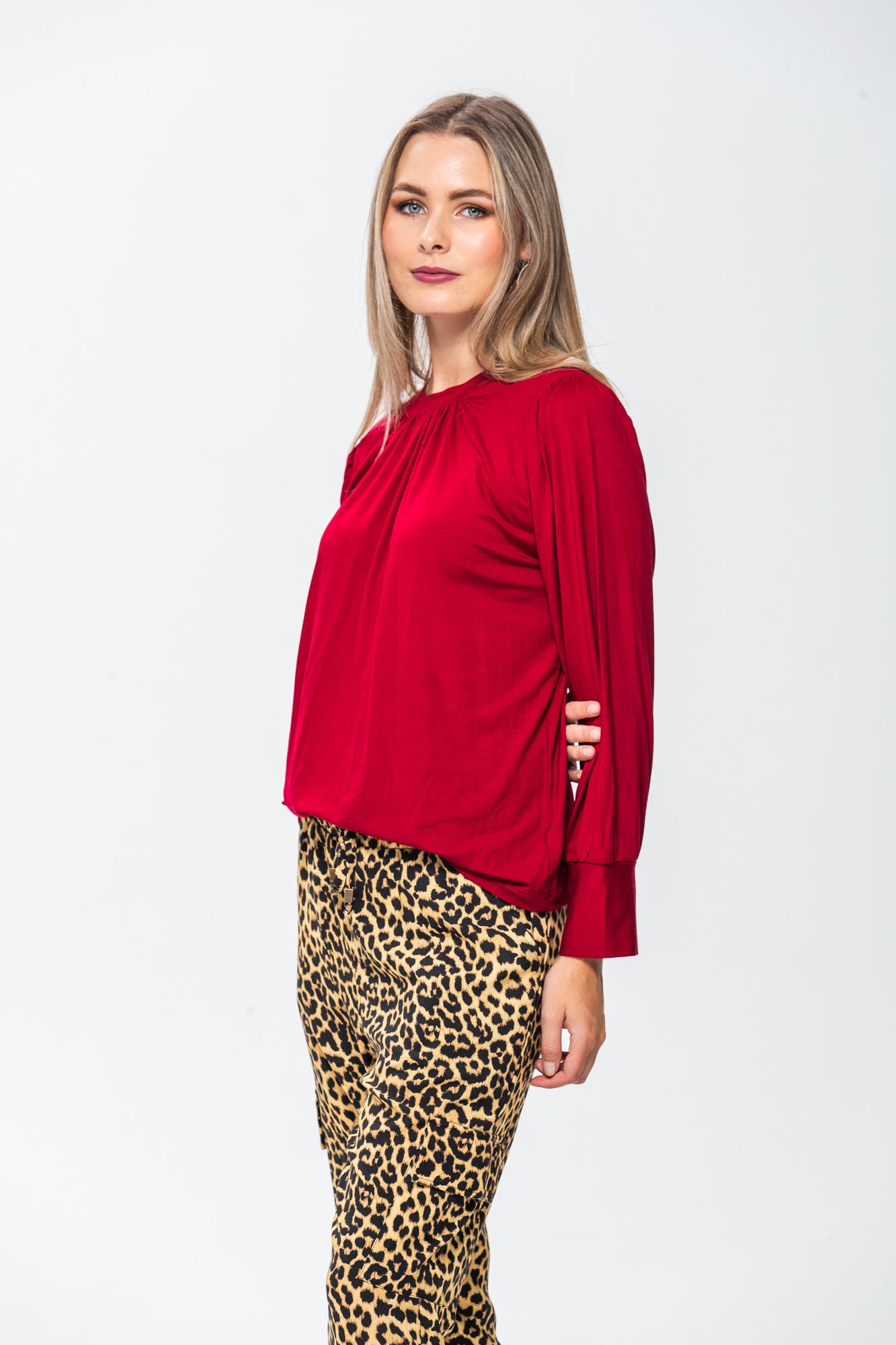 Aspen Winter Tee - Lava Red