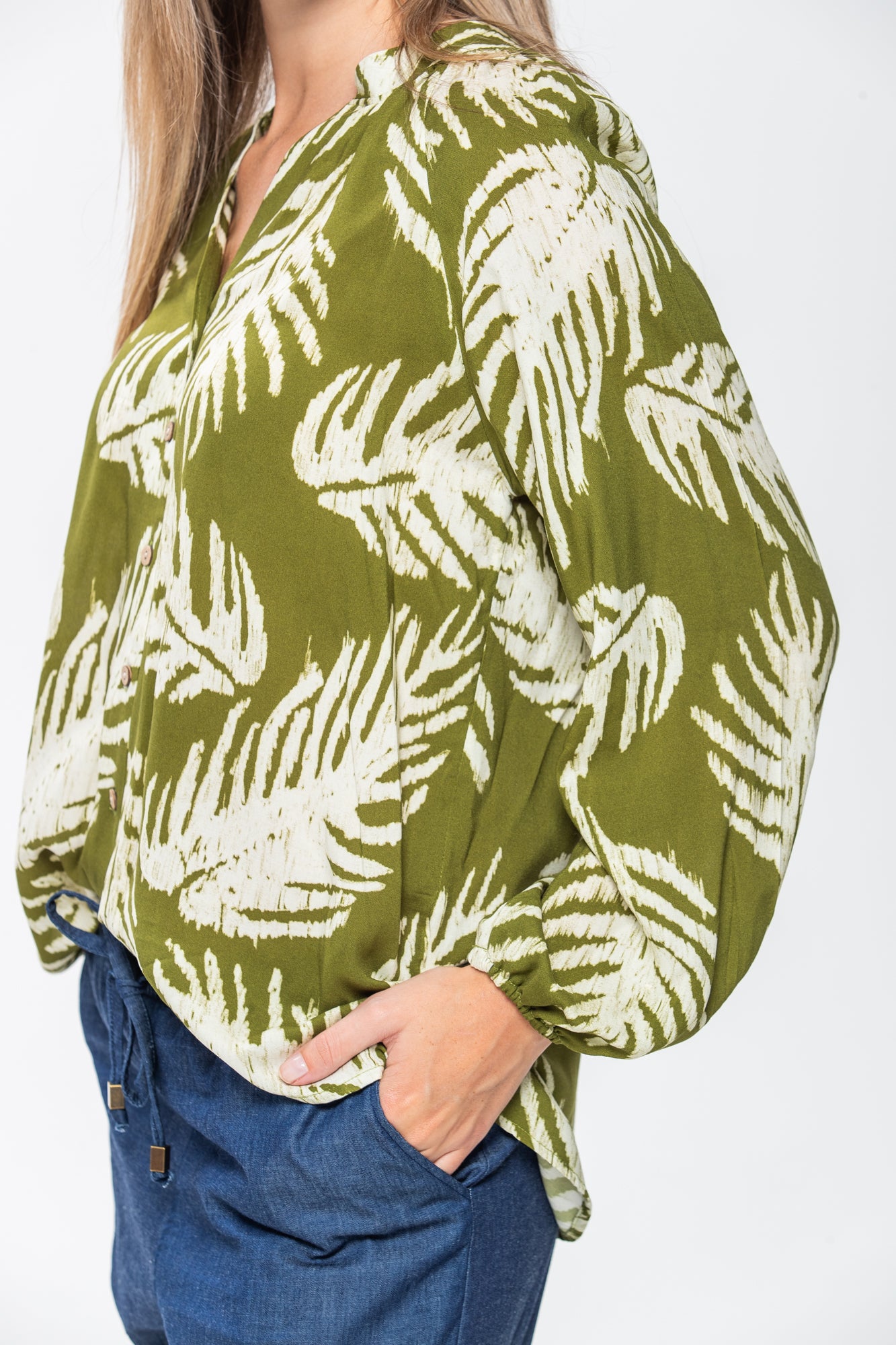 Emma Winter Shirt - Green & Creme