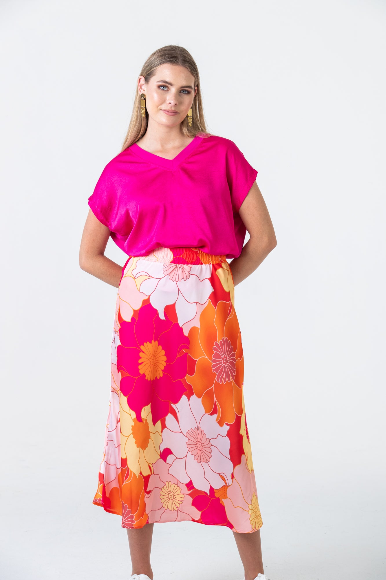 Corfu Summer V-Neck Tee - Pink Shimmer