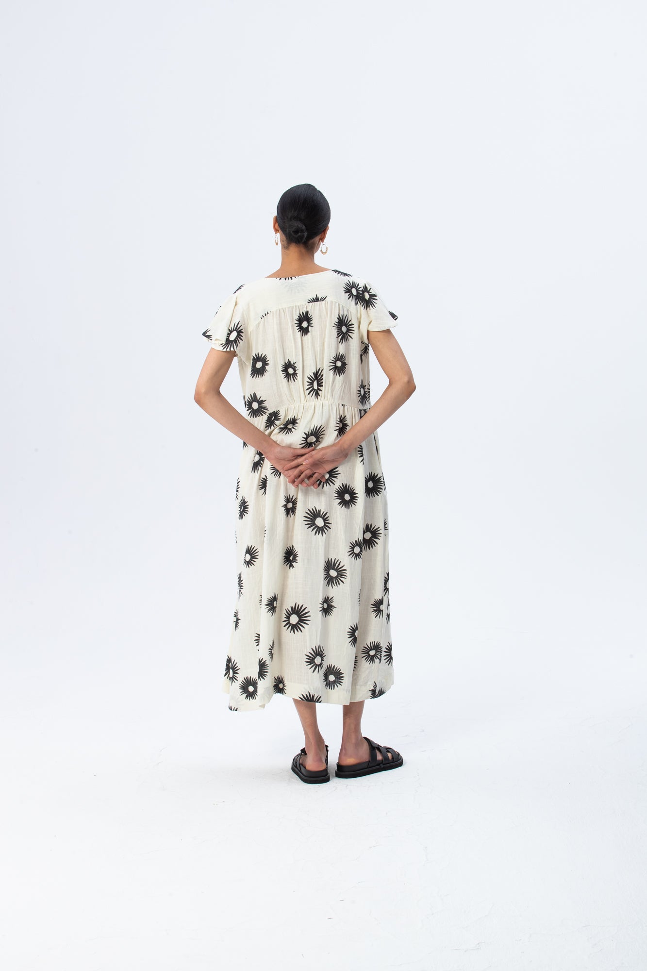 Riveria Dress - Creme and Black