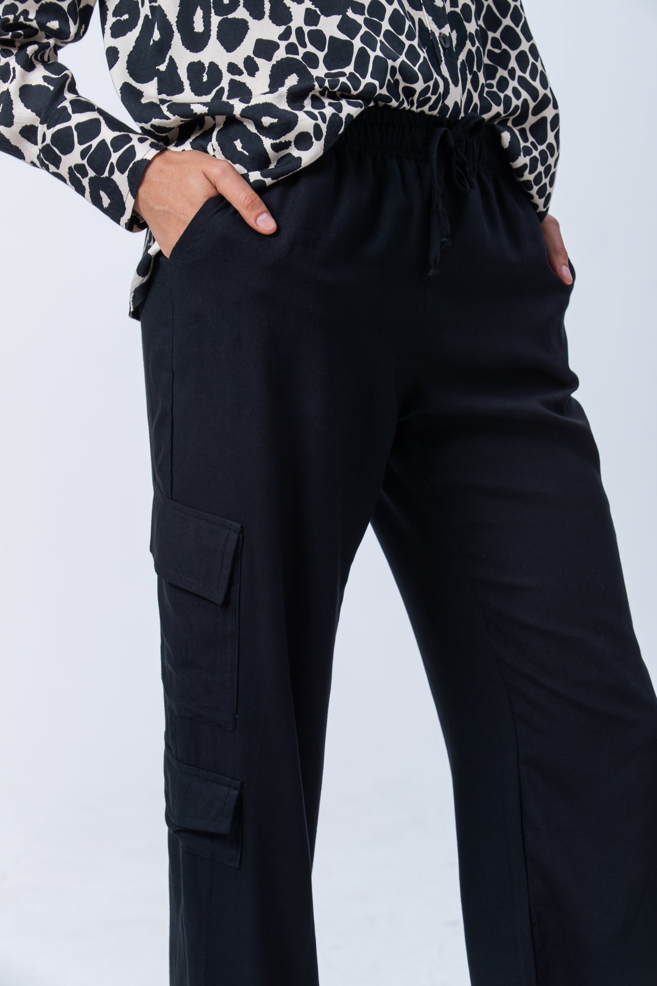 Sydney Wide Leg Cargo Pant - Black