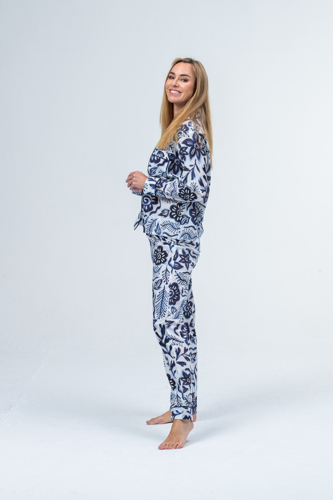 Long Cotton Pyjama Set -Blue and white