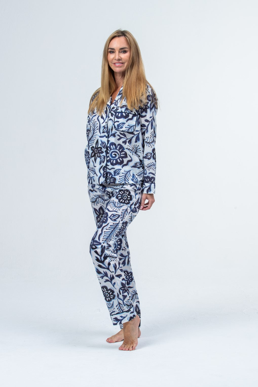 Long Cotton Pyjama Set -Blue and white