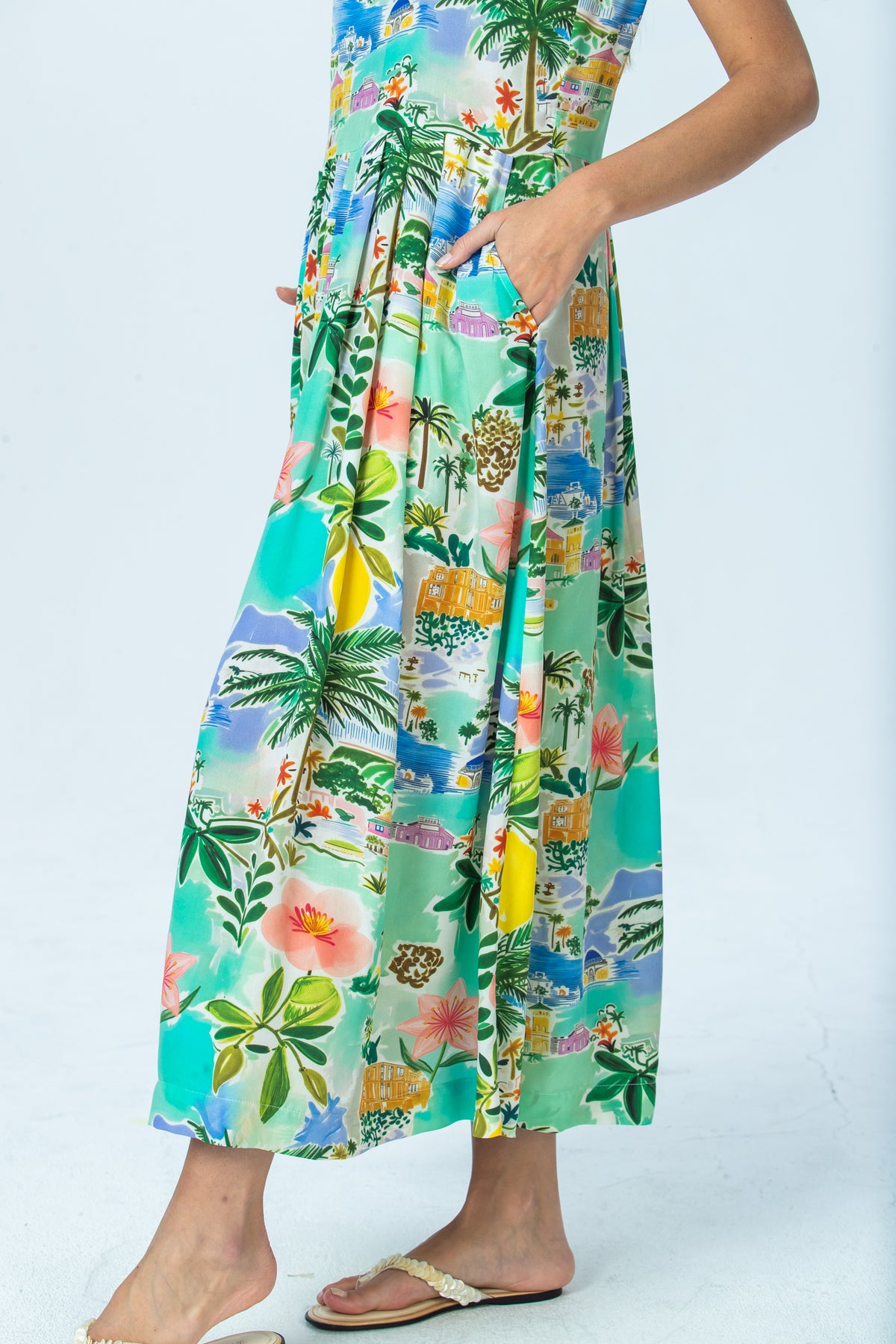 Sienna mint lemon sundress, side close up of pleated skirt and pocket