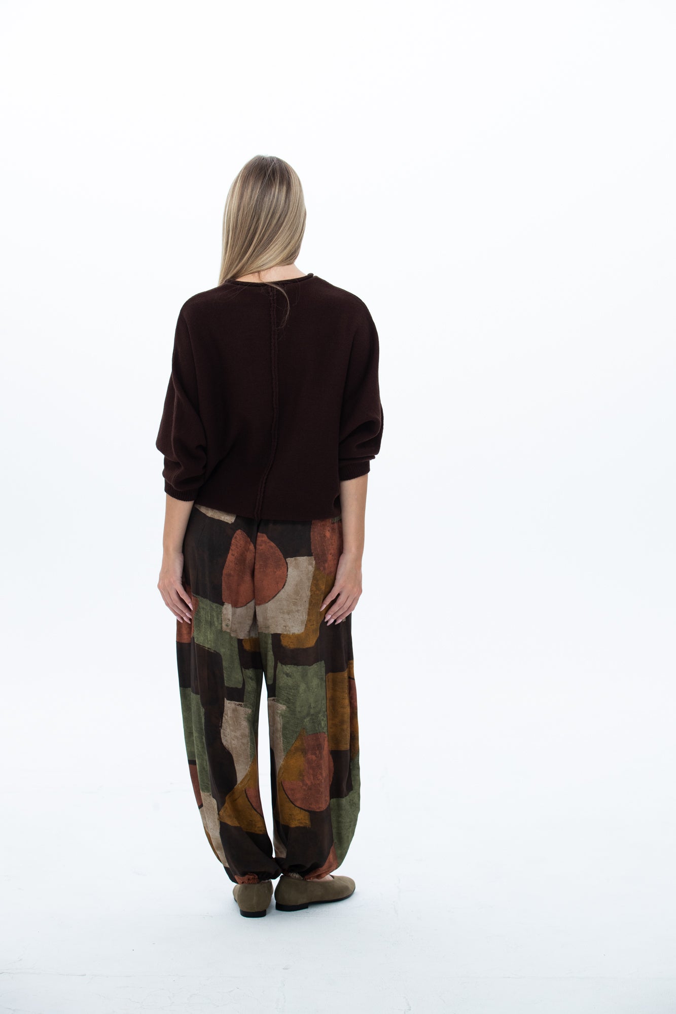Stella Balloon Pants - Chocolate Abstract print