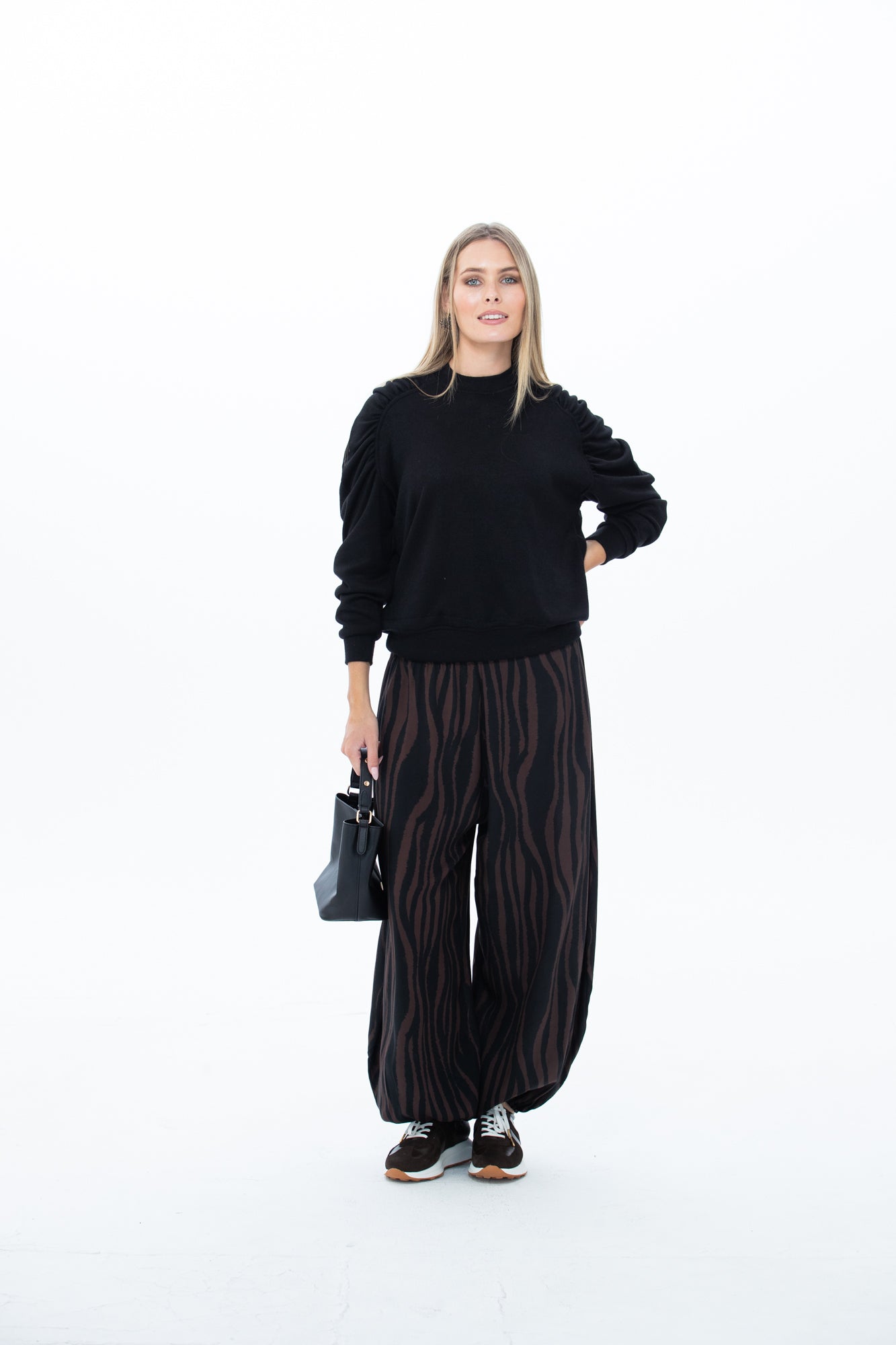 Isadora Knit - Black