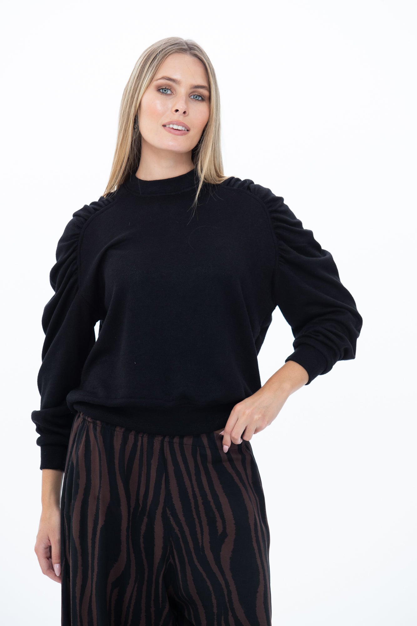 Isadora Knit - Black
