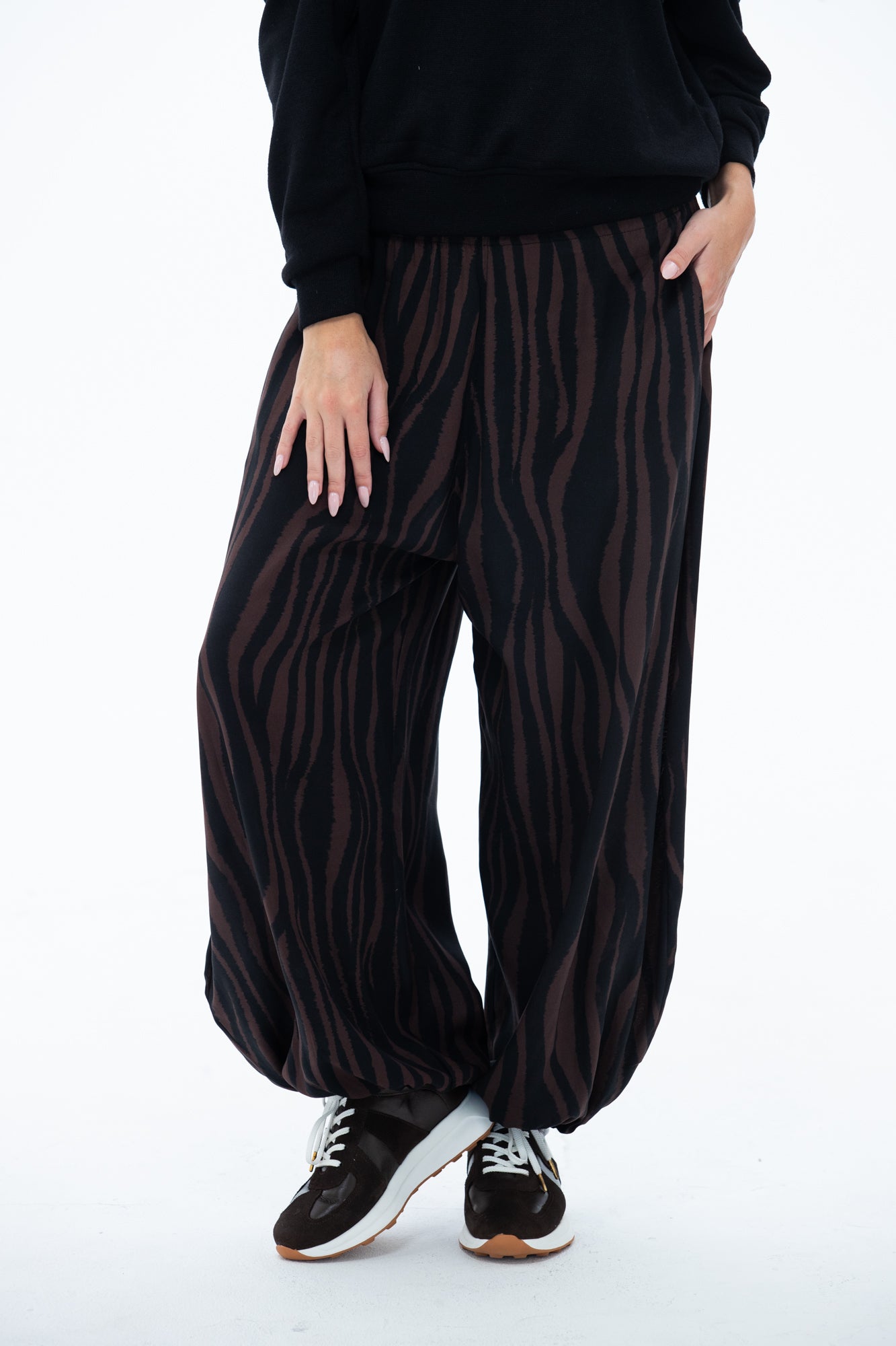 Stella Balloon Pants - Chocolate Animal print