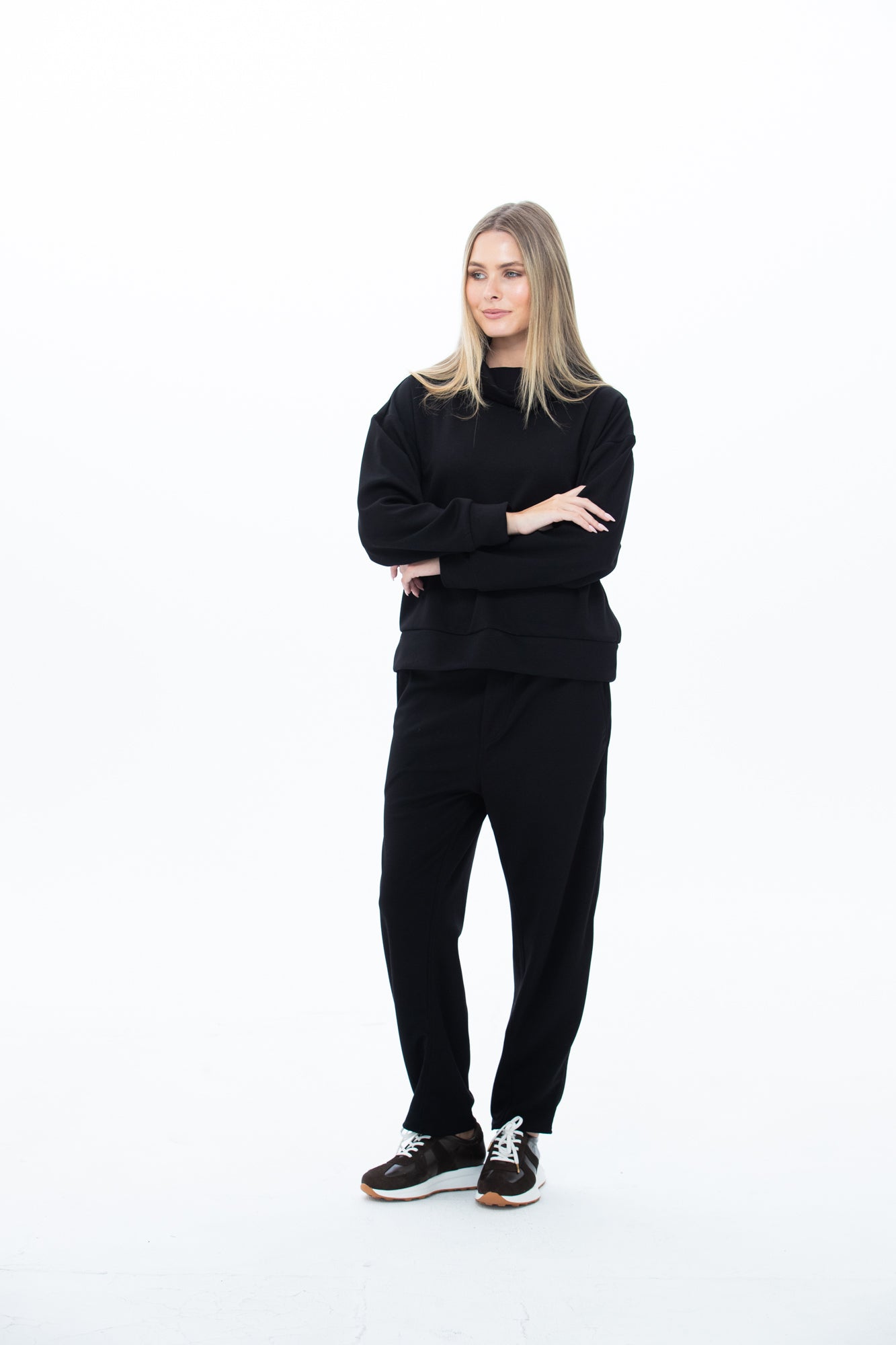 Parker Barrel Trackpants - Black