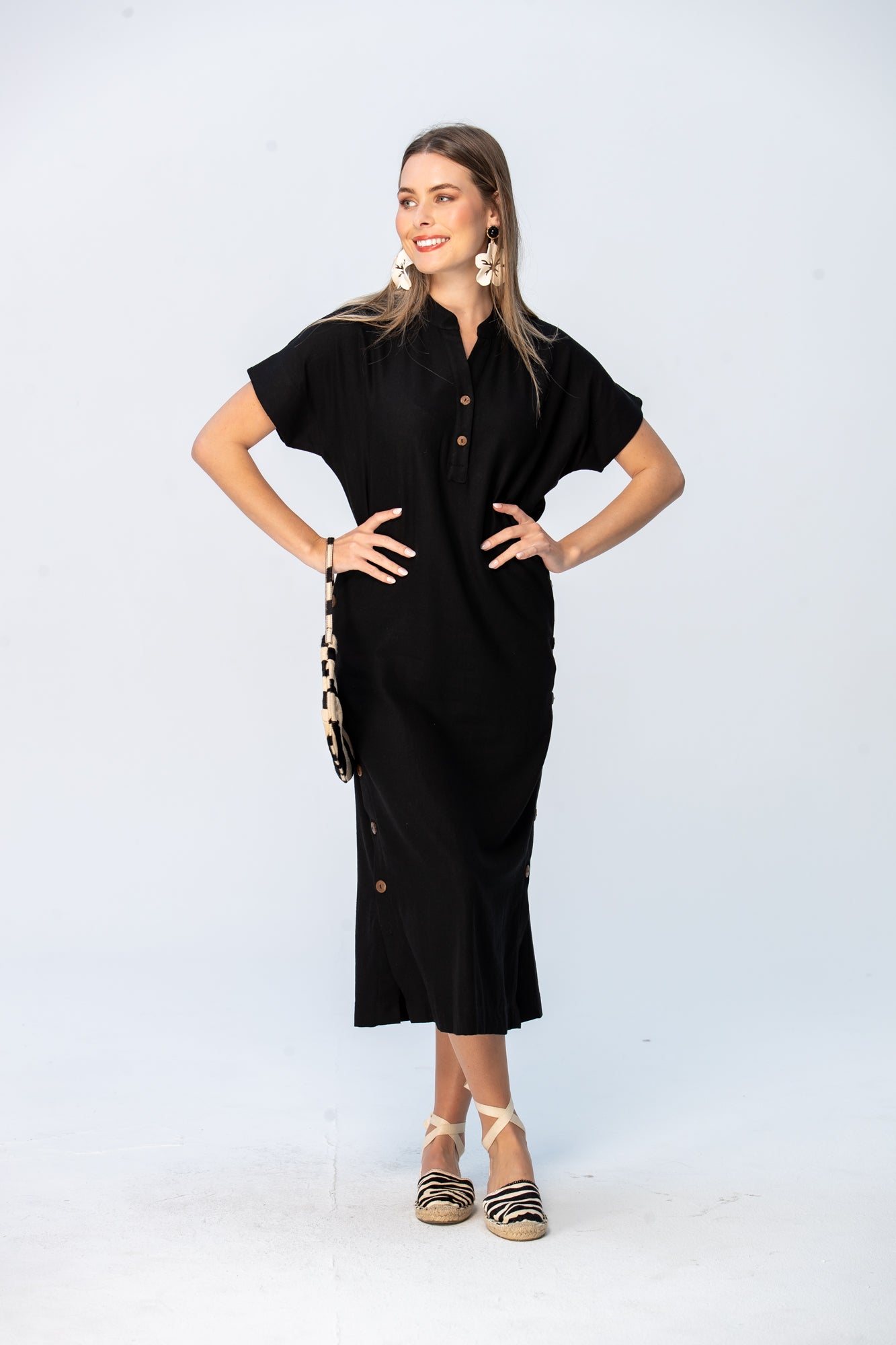 Iris Button Kaftan - Black