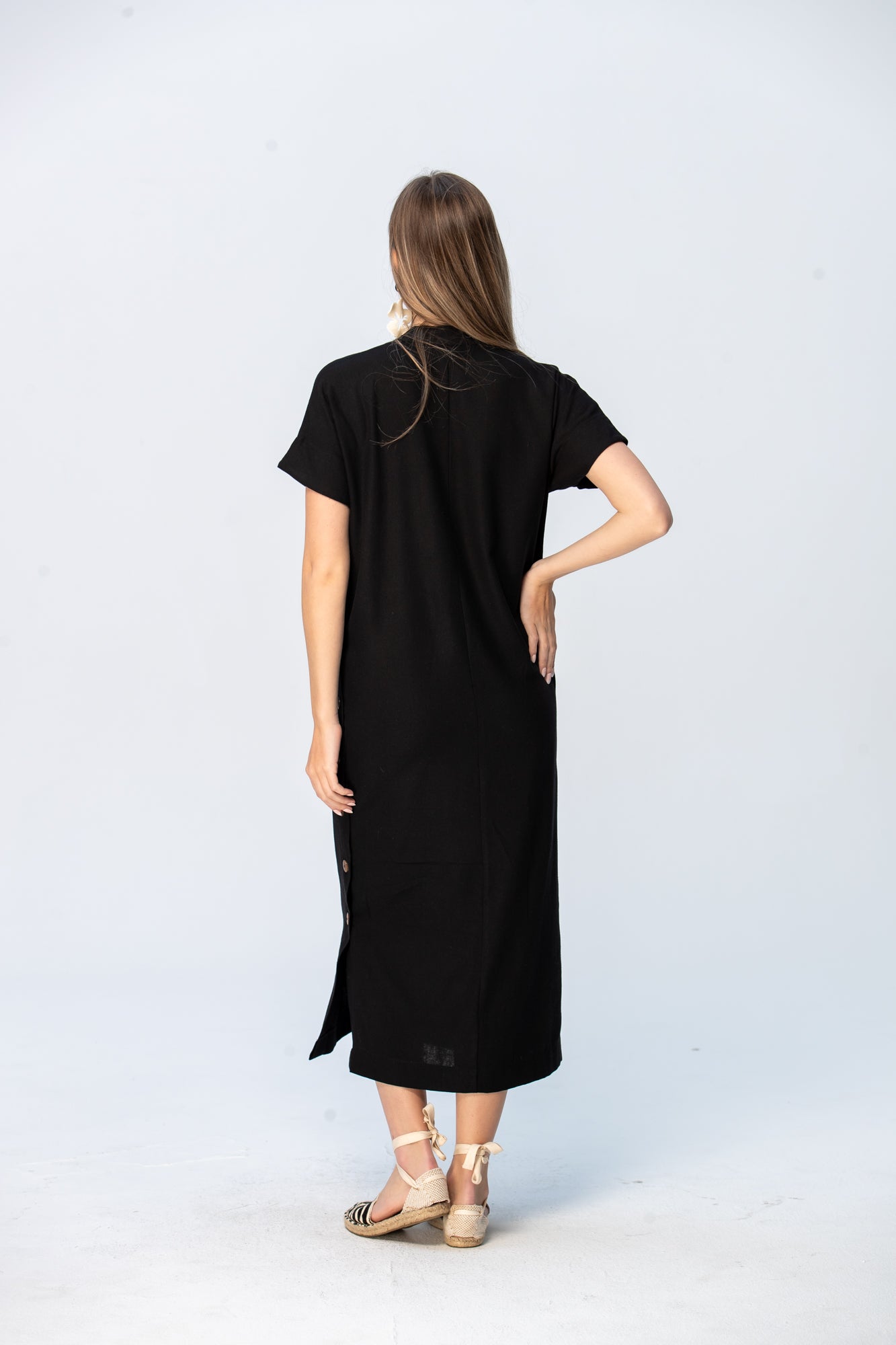 Iris Button Kaftan - Black