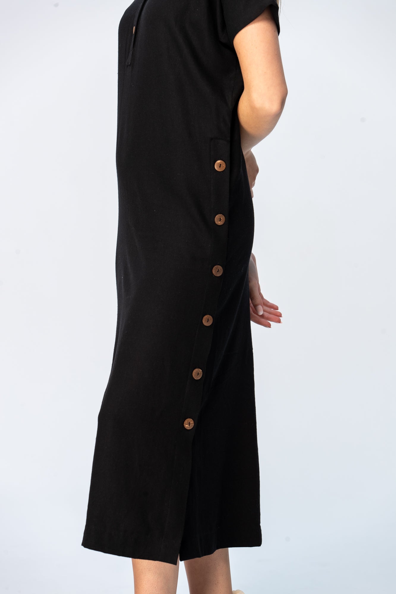 Iris Button Kaftan - Black