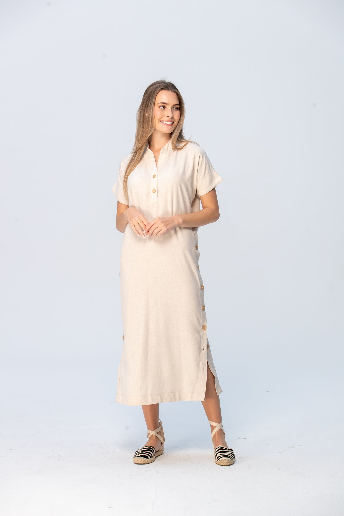 Iris Button Kaftan - Stone