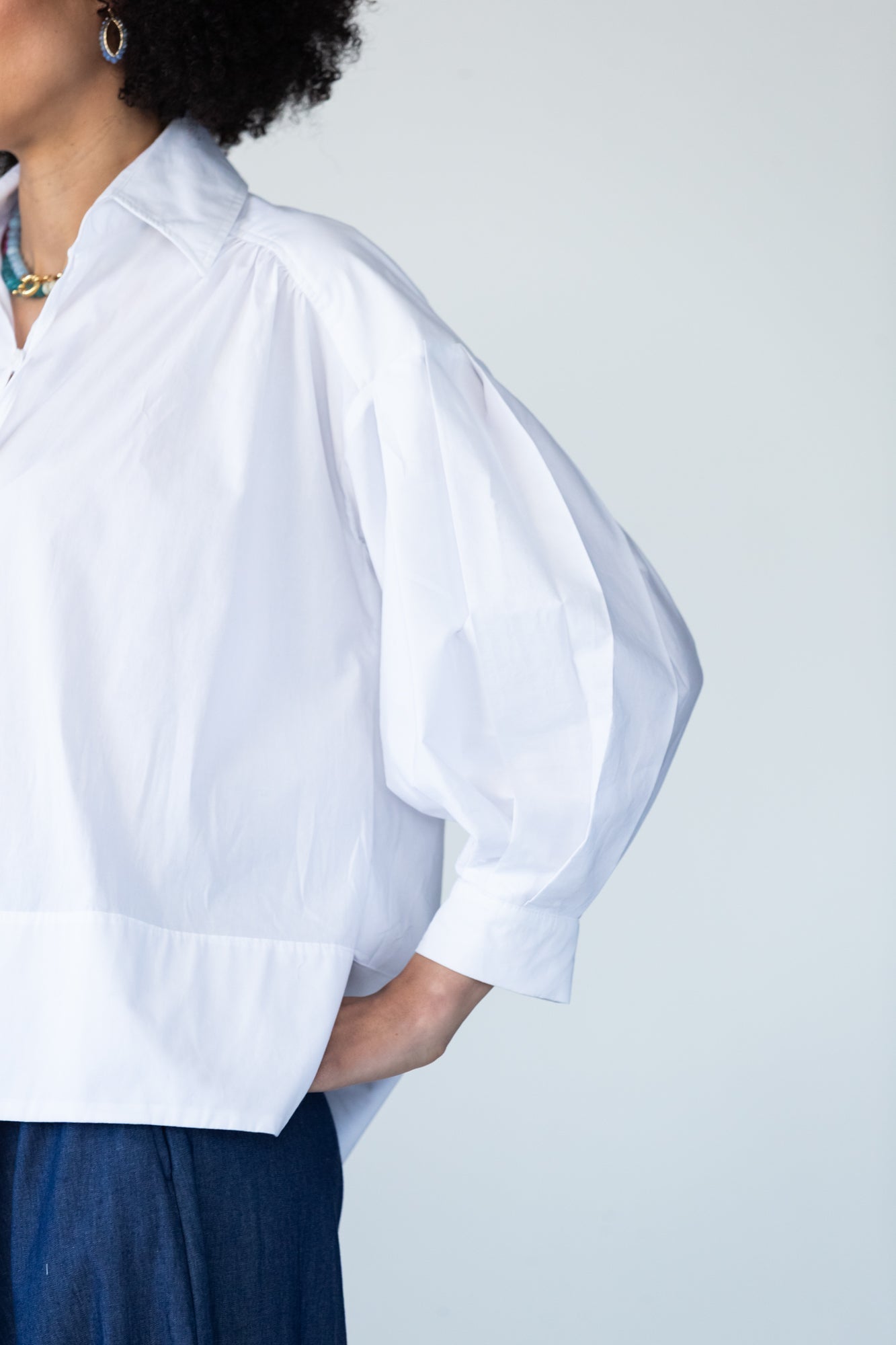 Blake white poplin shirt, close up side view of puff sleeve