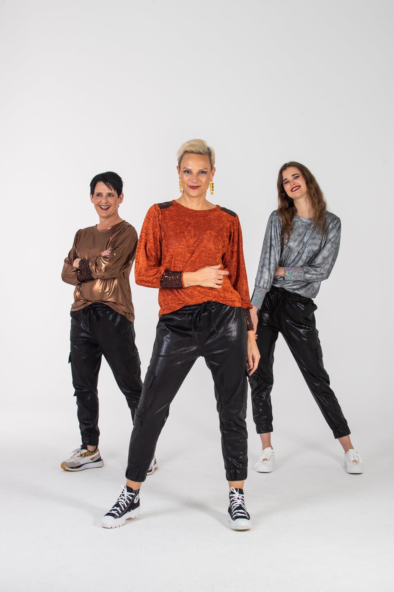 Paros Winter Puff Tee - Bronze velour and sequins