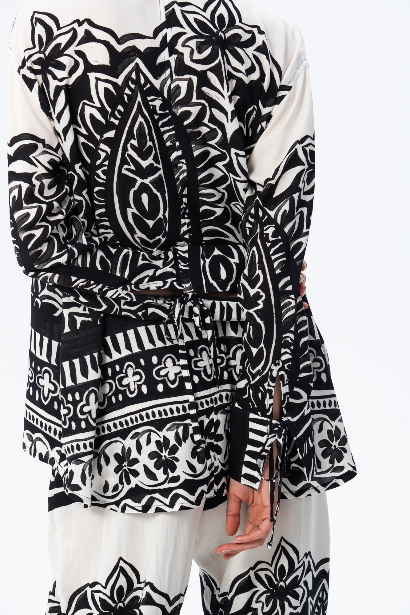 St. Tropez Kaftan shirt - Black and White Block Print