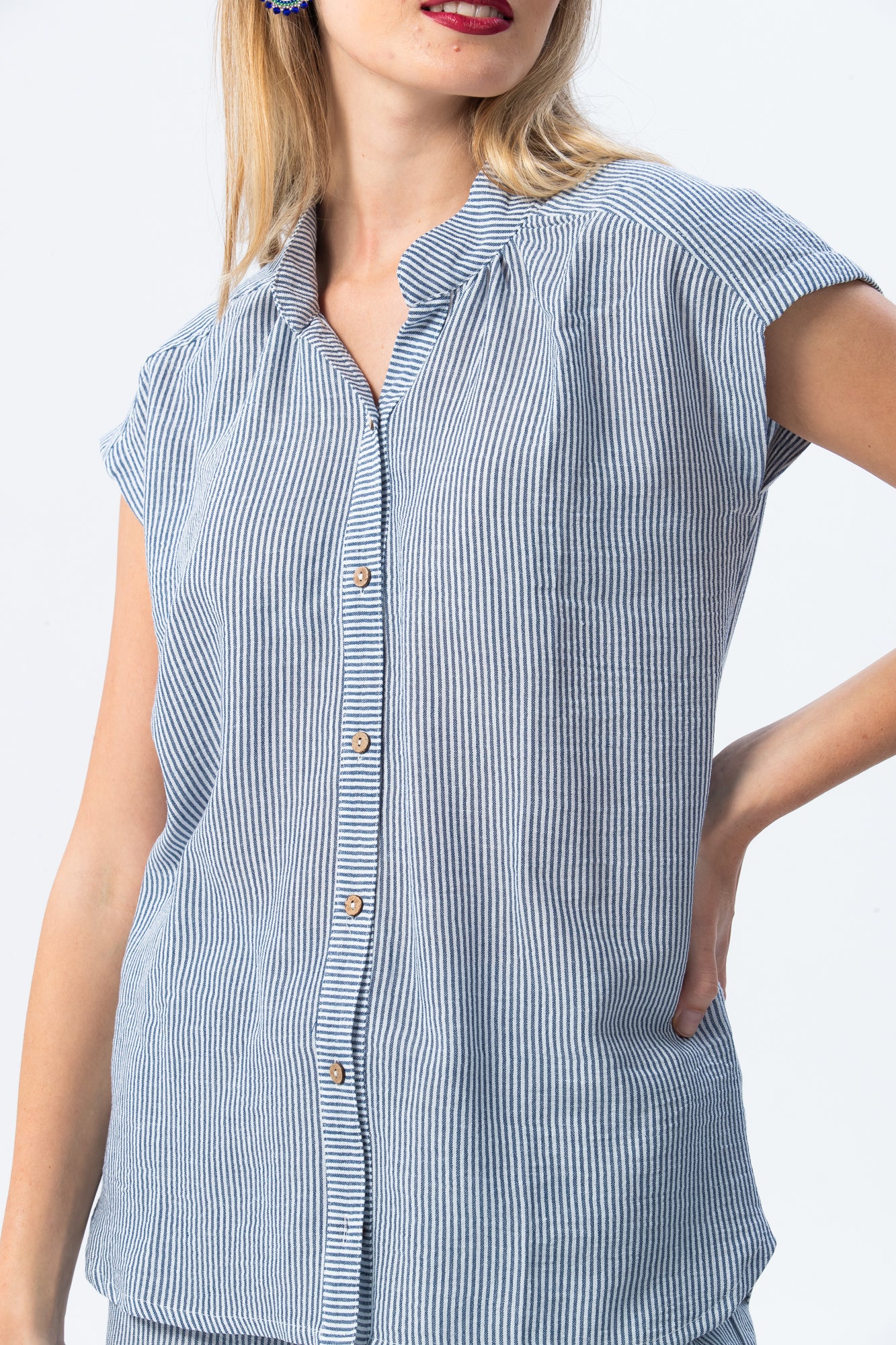 Cassis Stripe Shirt - Blue and White