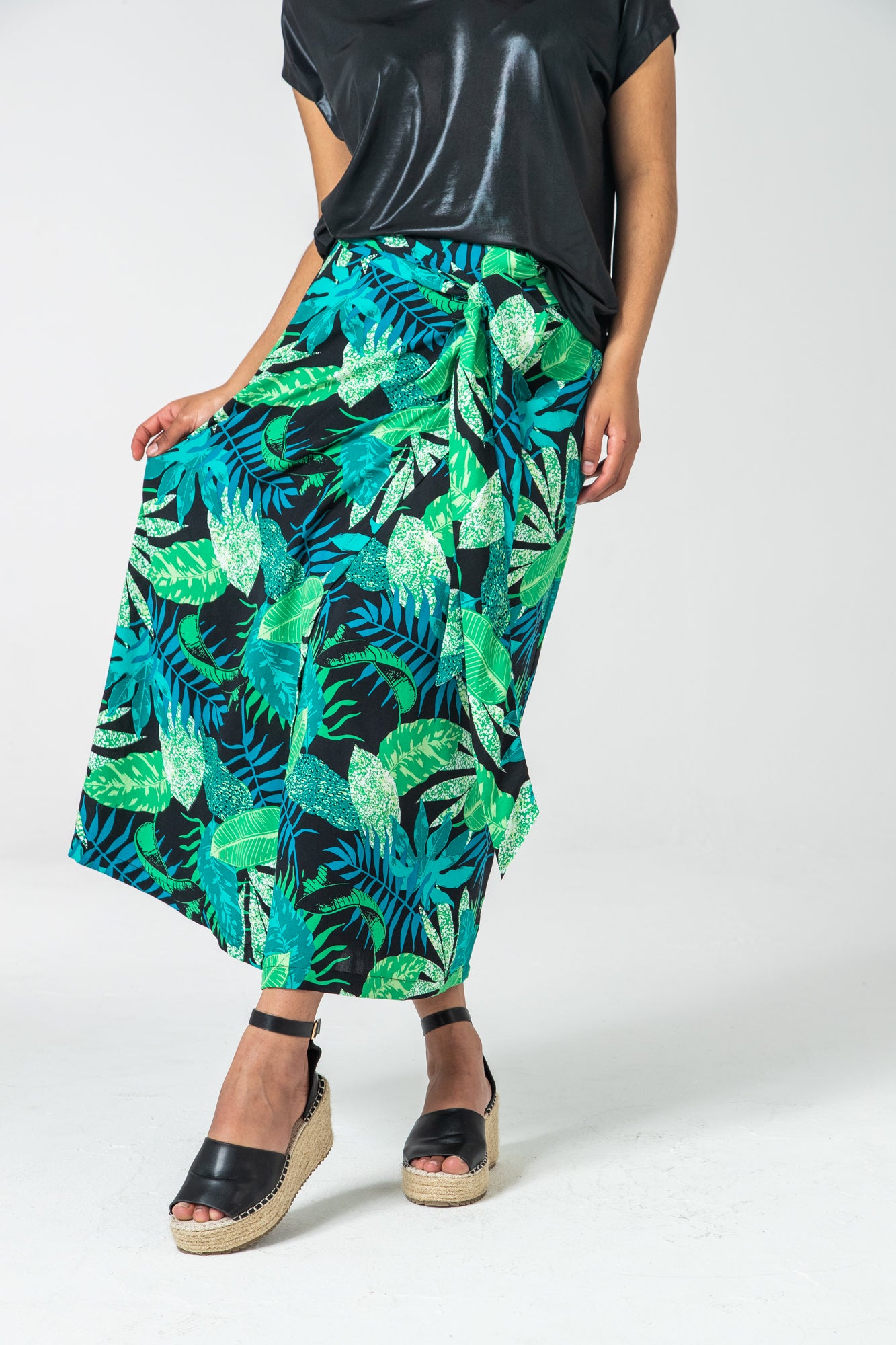 Bali Wrap skirt - Tropical Forest