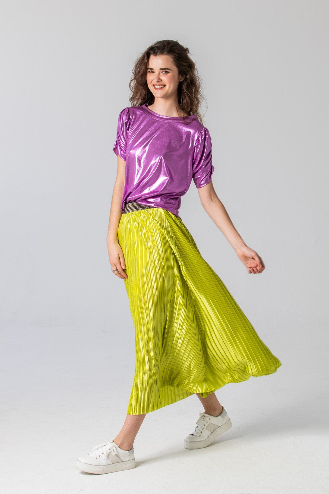 Paros Ruched Sleeve Tee - Metallic Lilac