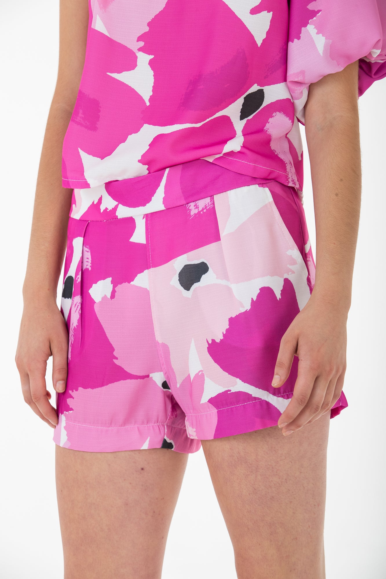 Aphrodite Shorts - Pink Poppy